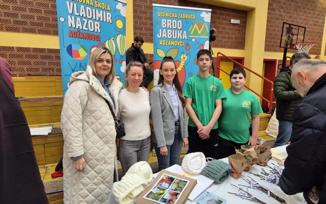 Sajam starih sorti u Cerniku